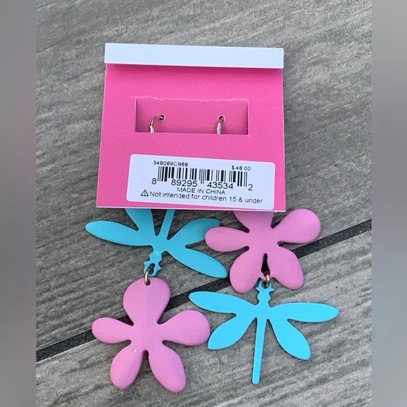 NWT! Betsey Johnson Pink and Blue Floral Dragonfly Mismatched Earrings - Picture 4 of 4
